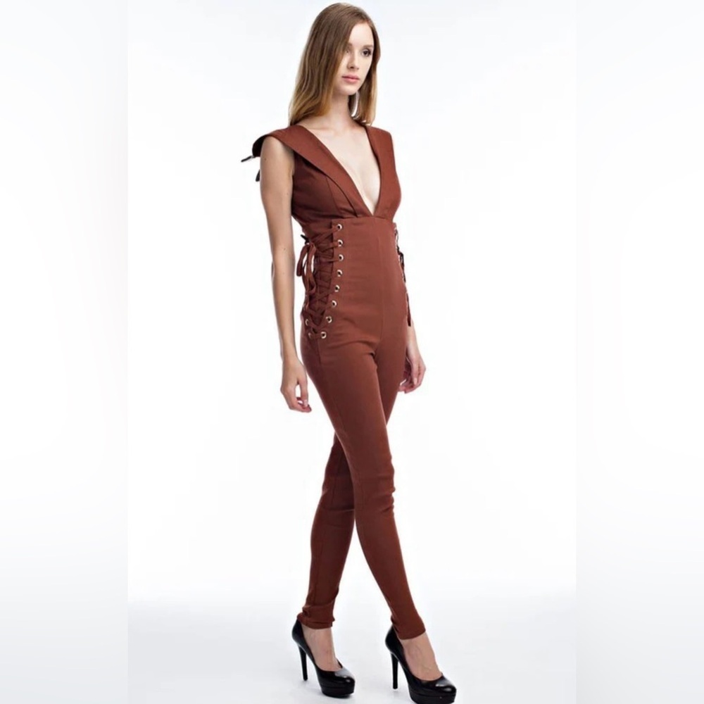 Iris women’s Rust color stretch Brown Jumpsuit size large